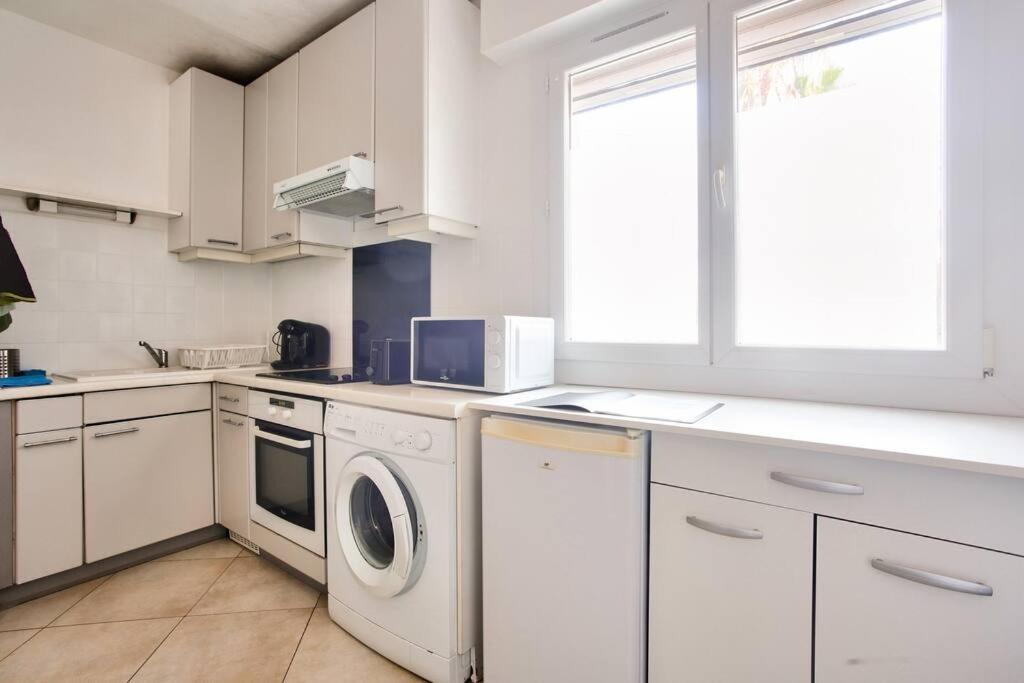 Nice 1 Bed 50m From The Beach In Frejus